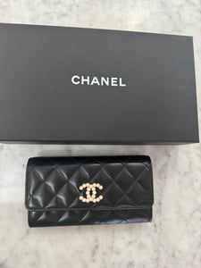 BNIB 2024 Chanel Lambskin Wallet