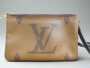 Double Zip Pochette in Reverse Monogram Giant Canvas