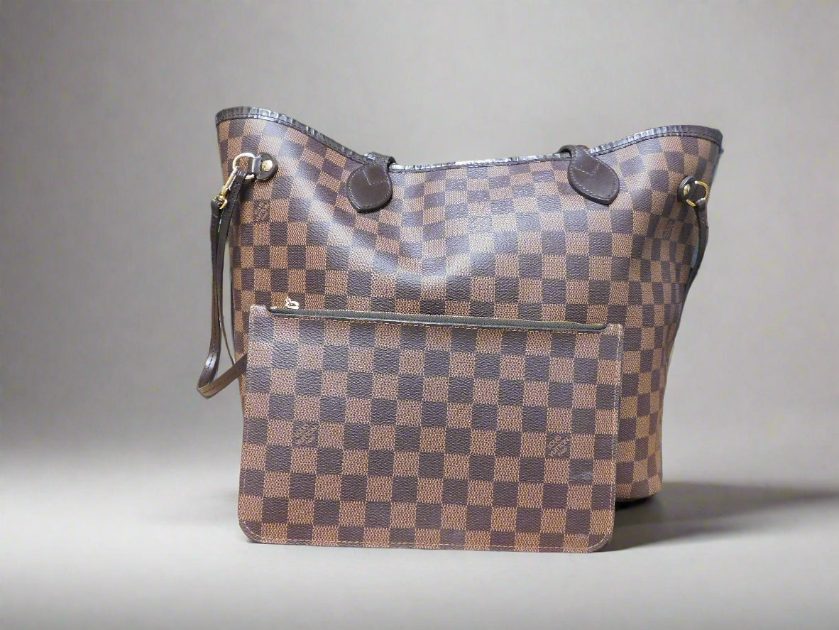 Neverfull MM Tote in Damier Ebene Canvas with Pouch.