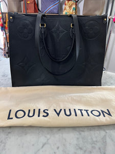 Louis Vuitton Monogram Onthego mm, Black